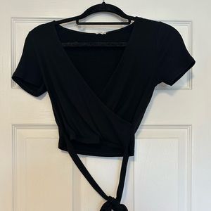 Women’s small Garage black wrap top